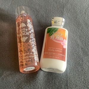 Bath and Body Works Pretty As A Peach Set